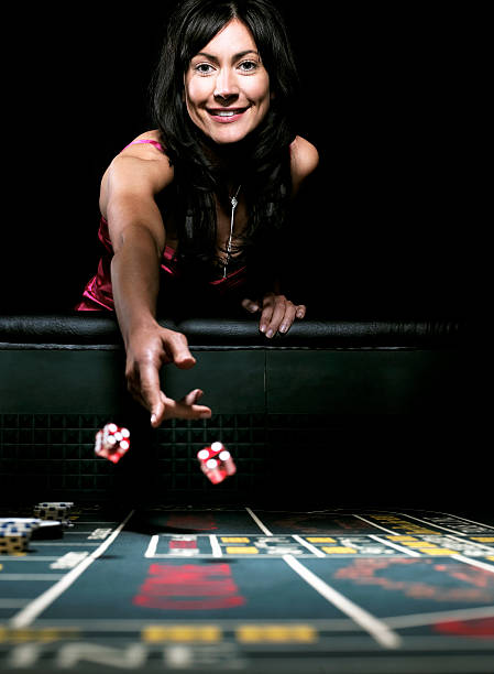 Money Train slot game interface on waktoto mobile app showing reels and bonus features